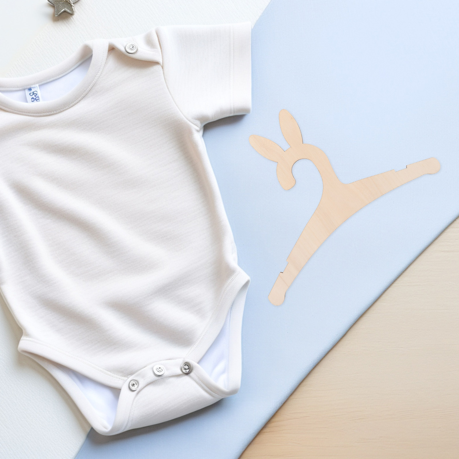 Wooden Baby Clothes Hangers 5  - Baby Clothes recension och pris